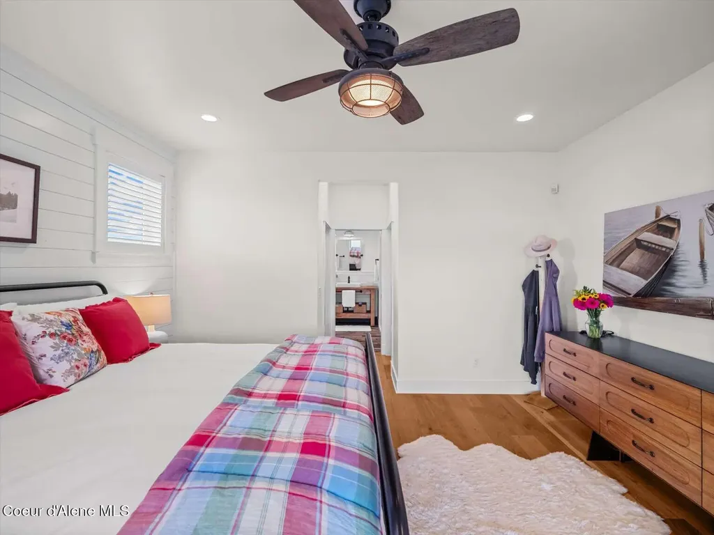 645 River Run Drive Laclede ID 83841