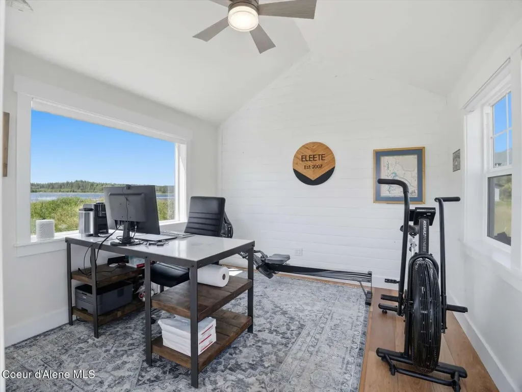 645 River Run Drive Laclede ID 83841