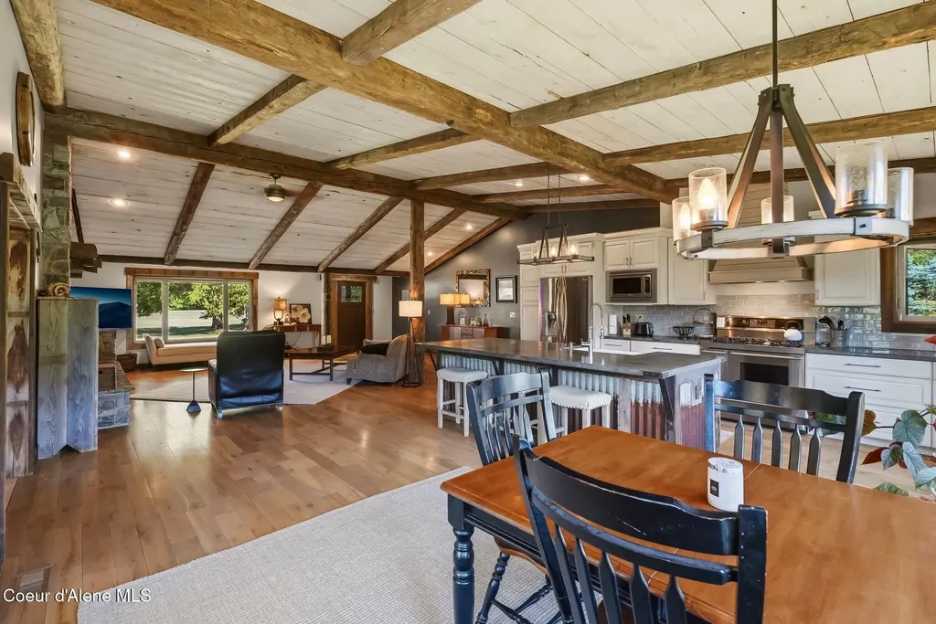 435 Shady Pines Loop Priest Lake ID 83856