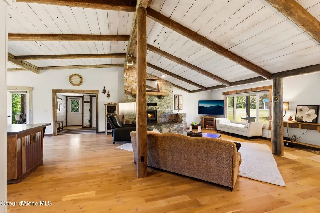 435 Shady Pines Loop Priest Lake ID 83856