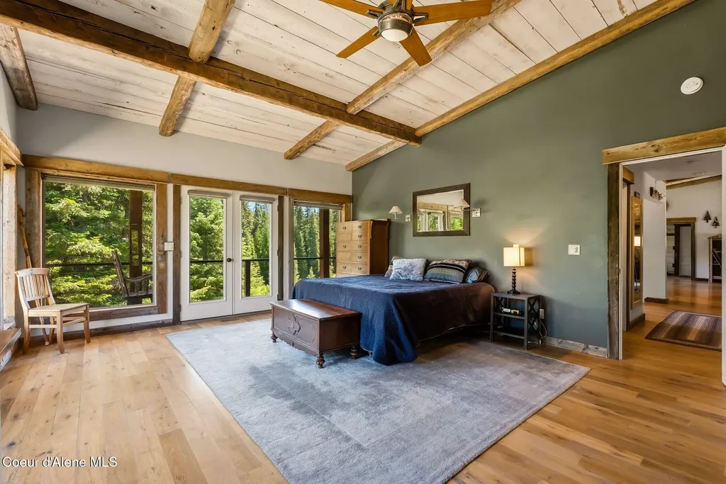 435 Shady Pines Loop Priest Lake ID 83856
