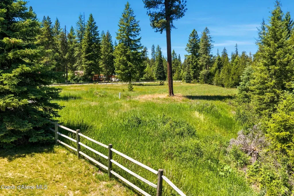 435 Shady Pines Loop Priest Lake ID 83856