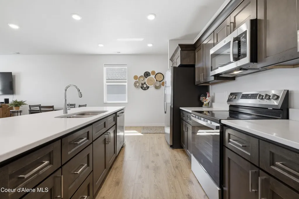 5163 E Norma Avenue Post Falls ID 83854