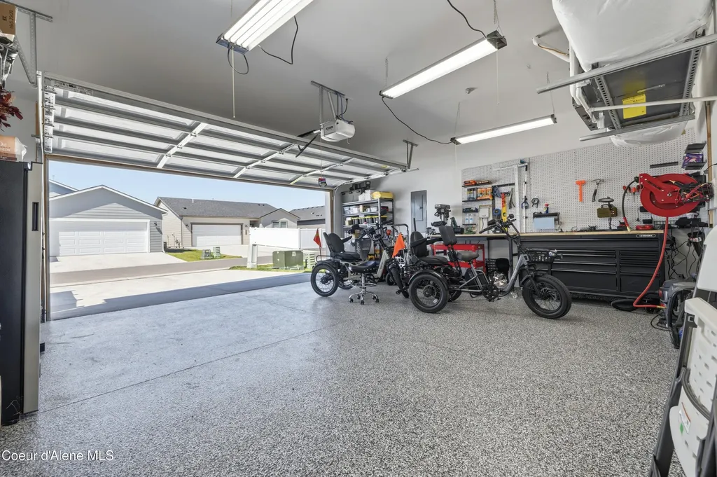 5163 E Norma Avenue Post Falls ID 83854