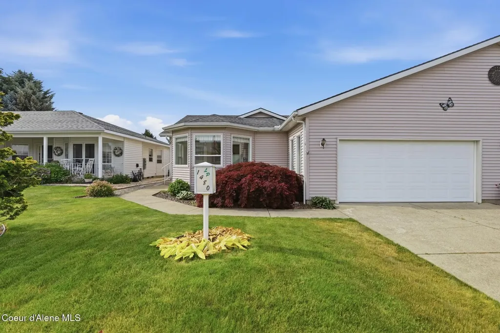 1480 W Woodlawn Drive Hayden ID 83835