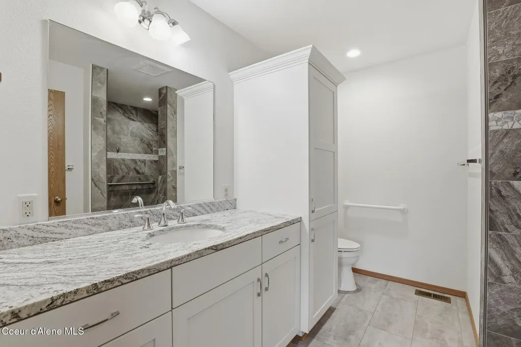 1480 W Woodlawn Drive Hayden ID 83835