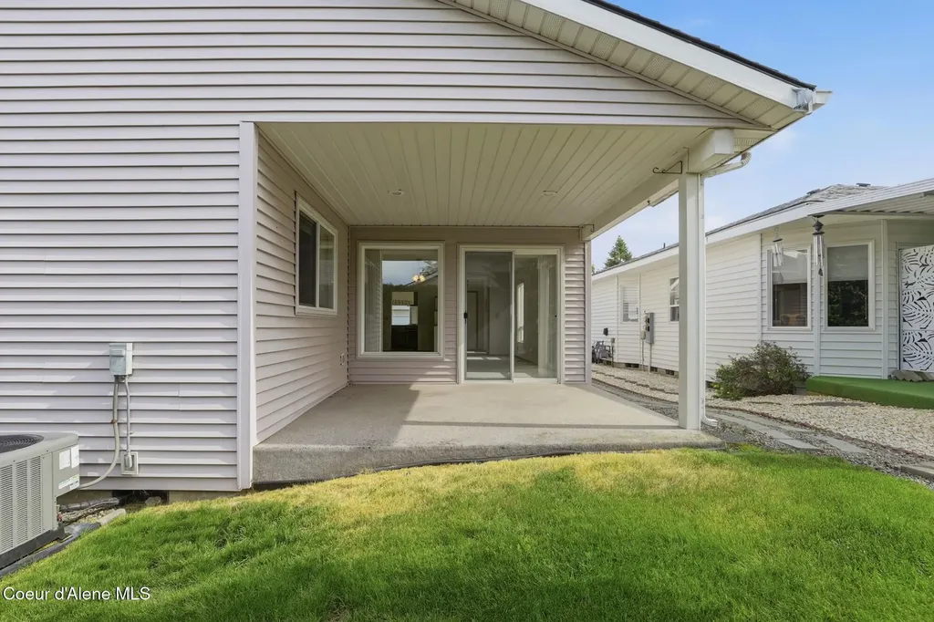 1480 W Woodlawn Drive Hayden ID 83835