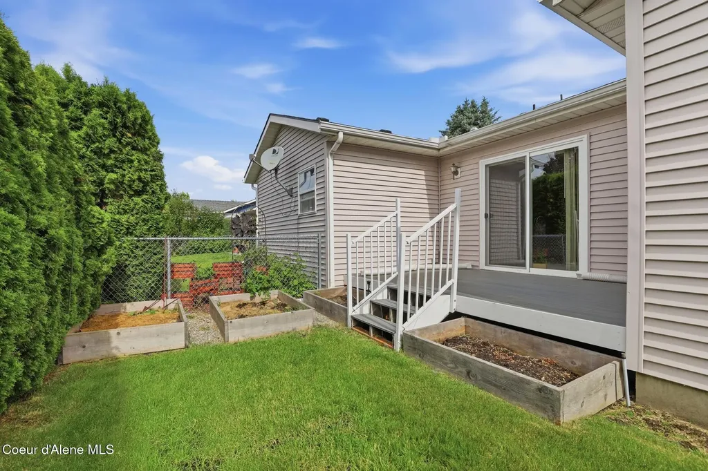 1480 W Woodlawn Drive Hayden ID 83835