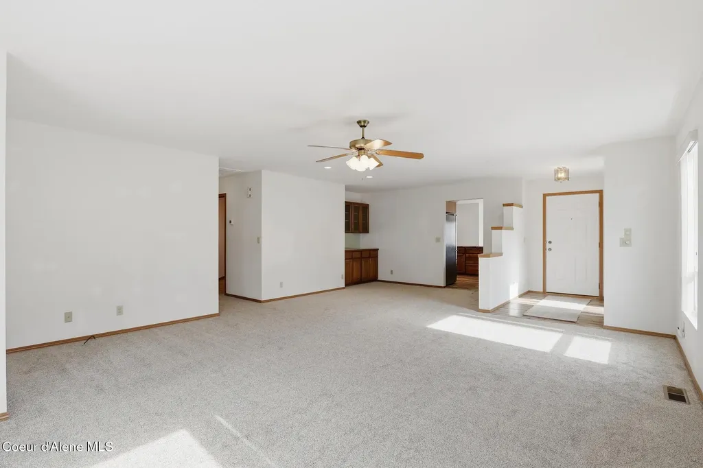 1480 W Woodlawn Drive Hayden ID 83835