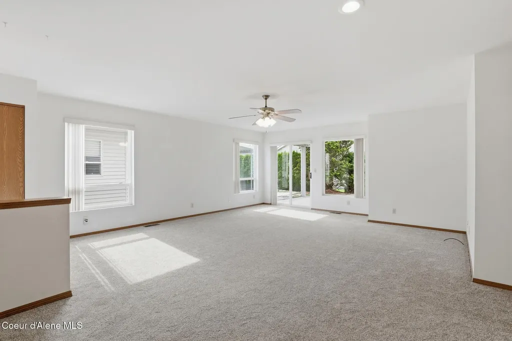 1480 W Woodlawn Drive Hayden ID 83835