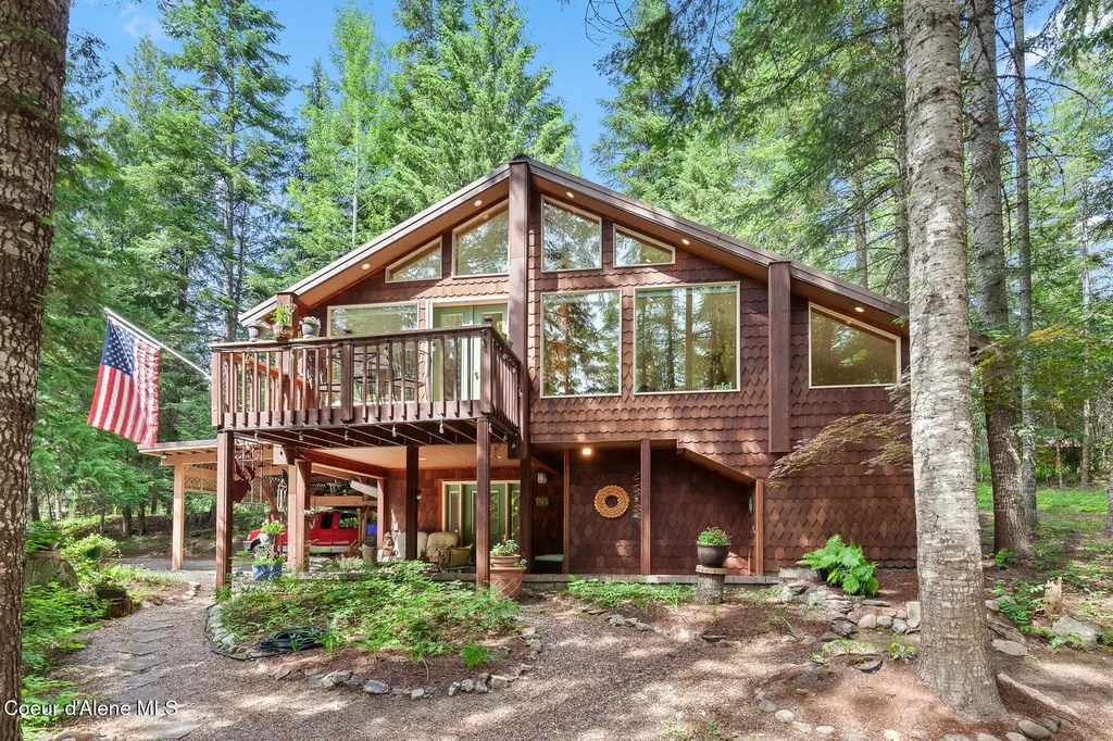 51 Paradise Lane Priest Lake ID 83856