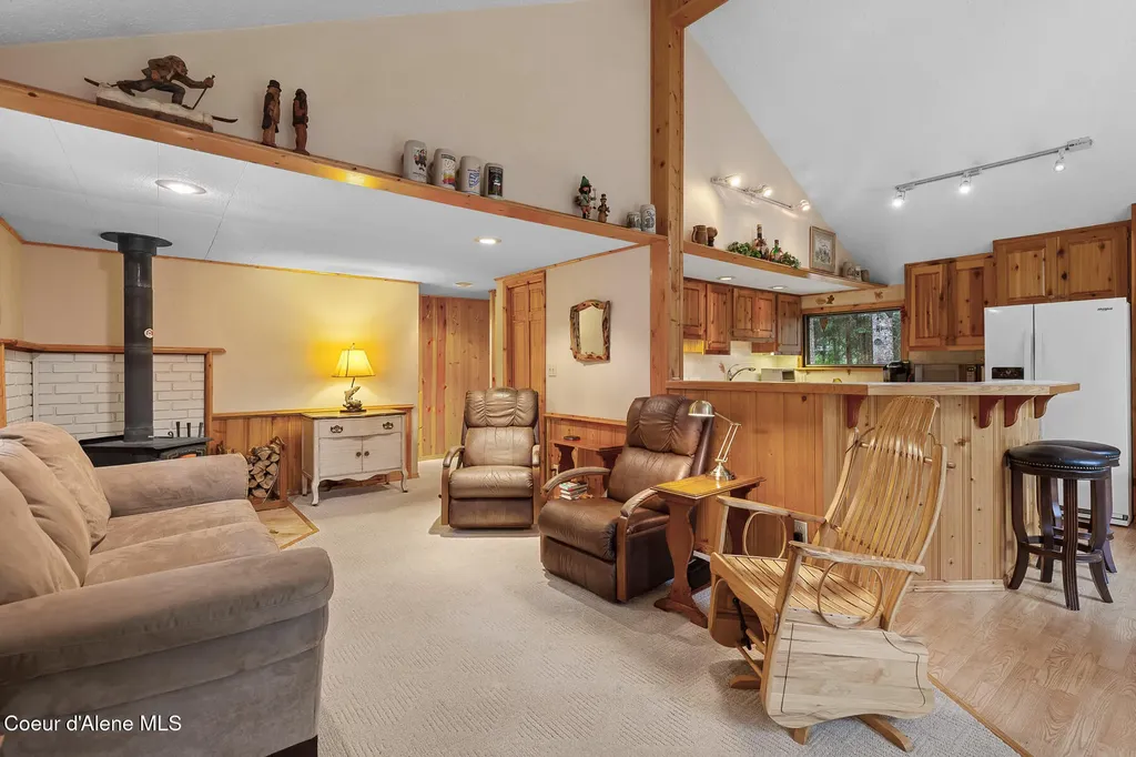 51 Paradise Lane Priest Lake ID 83856
