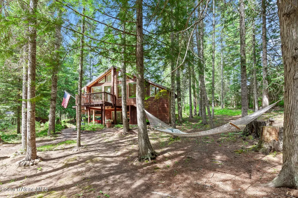51 Paradise Lane Priest Lake ID 83856