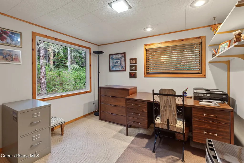 51 Paradise Lane Priest Lake ID 83856