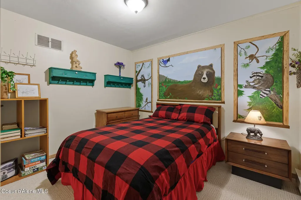 51 Paradise Lane Priest Lake ID 83856