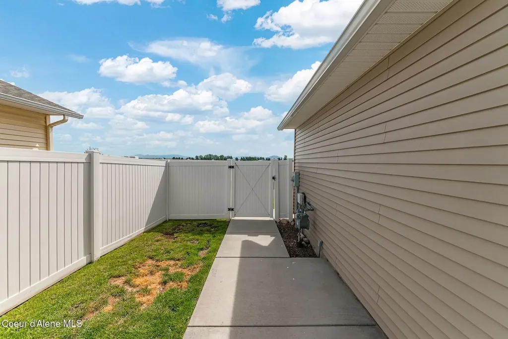8724 N Spokane Street Post Falls ID 83854
