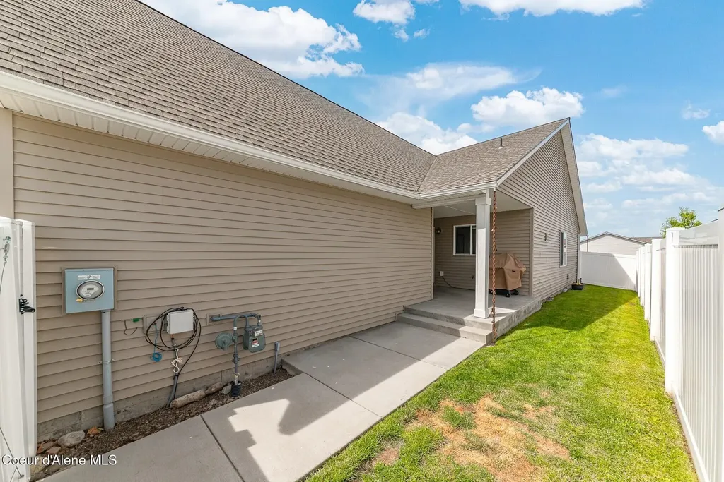8724 N Spokane Street Post Falls ID 83854