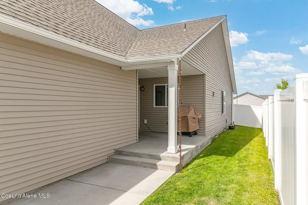 8724 N Spokane Street Post Falls ID 83854