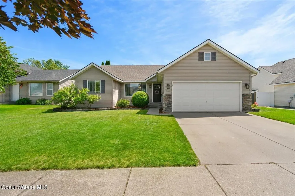 2738 N Ivy Lane Post Falls ID 83854