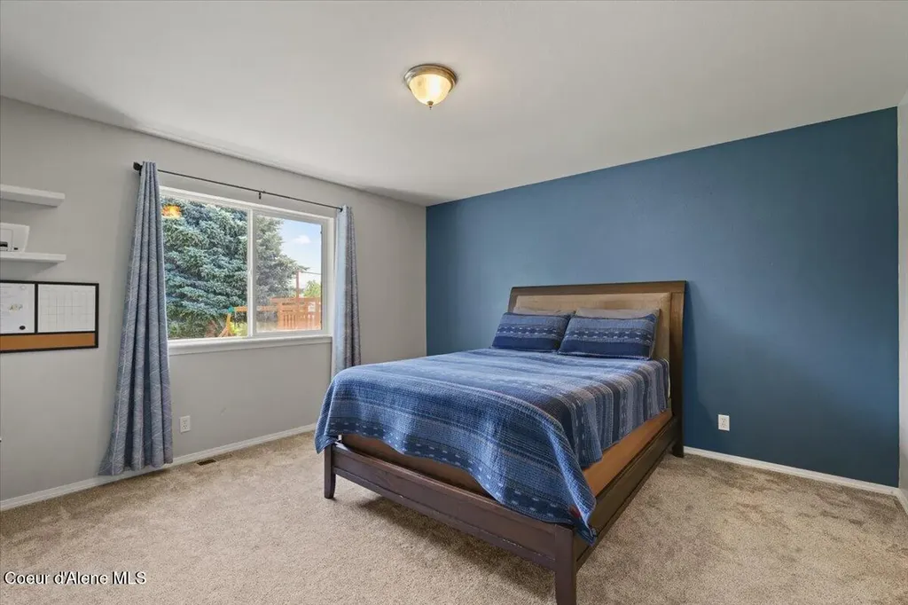 2738 N Ivy Lane Post Falls ID 83854