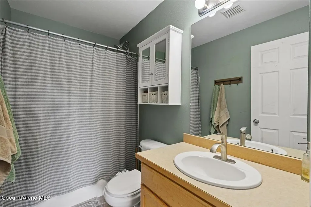 2738 N Ivy Lane Post Falls ID 83854