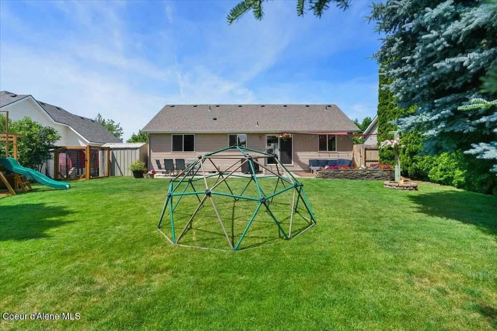 2738 N Ivy Lane Post Falls ID 83854