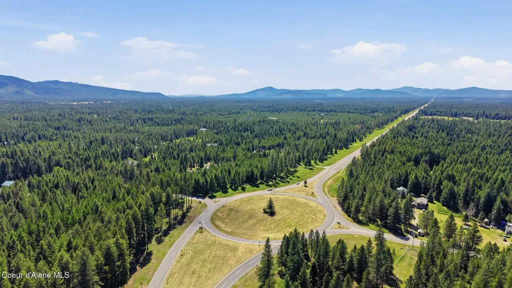 13118 E Hellroaring Road Athol ID 83801