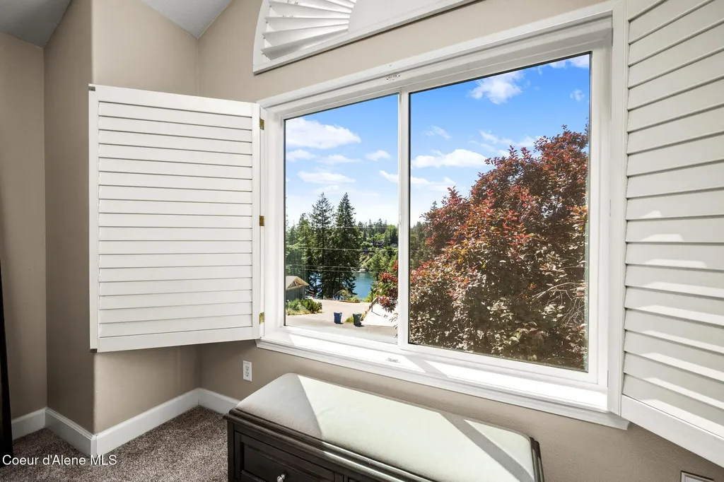 2918 E Point Hayden Drive Hayden ID 83835