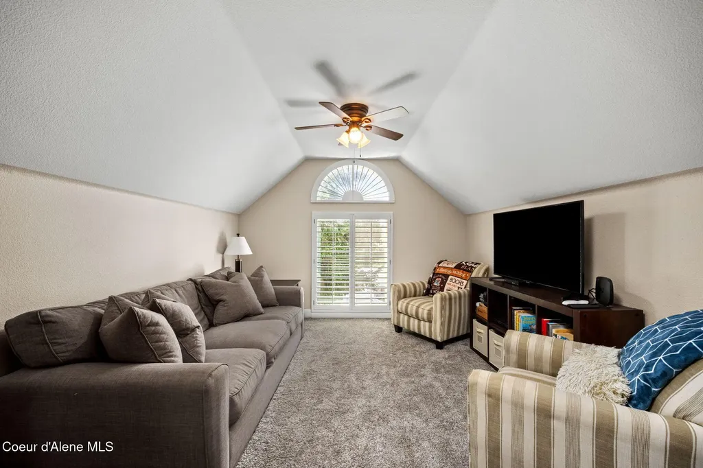 2918 E Point Hayden Drive Hayden ID 83835