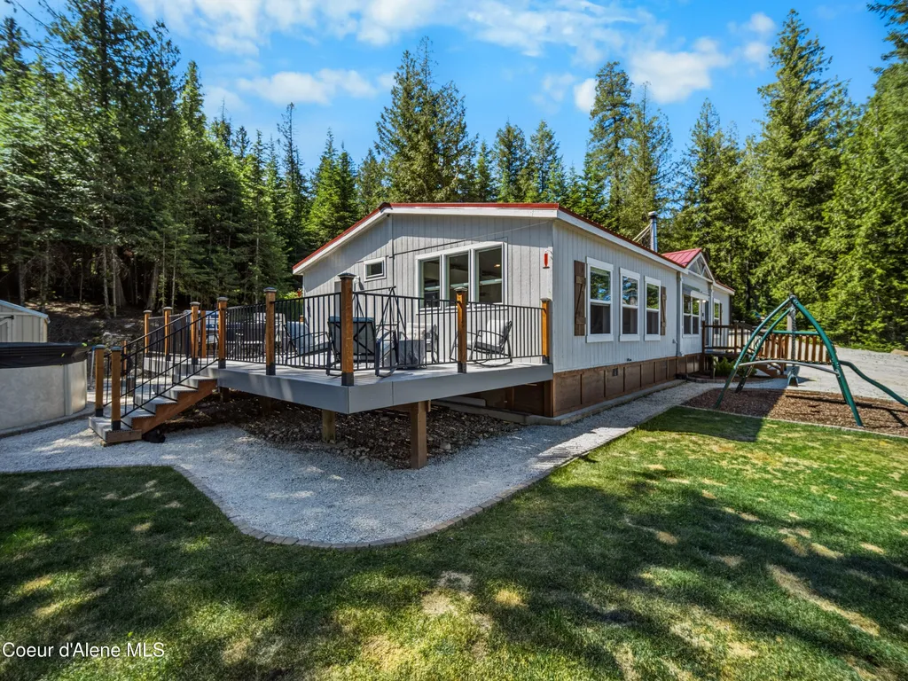 447 S Beaver Lake Road Athol ID 83801