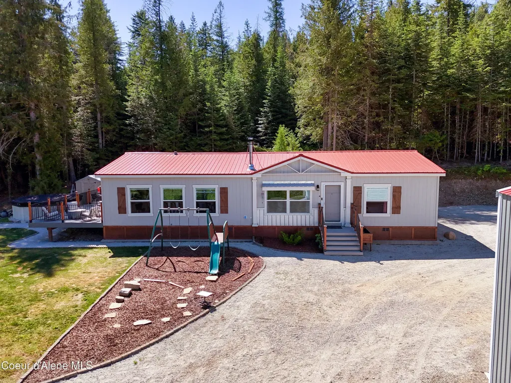447 S Beaver Lake Road Athol ID 83801