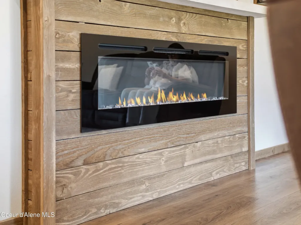 447 S Beaver Lake Road Athol ID 83801