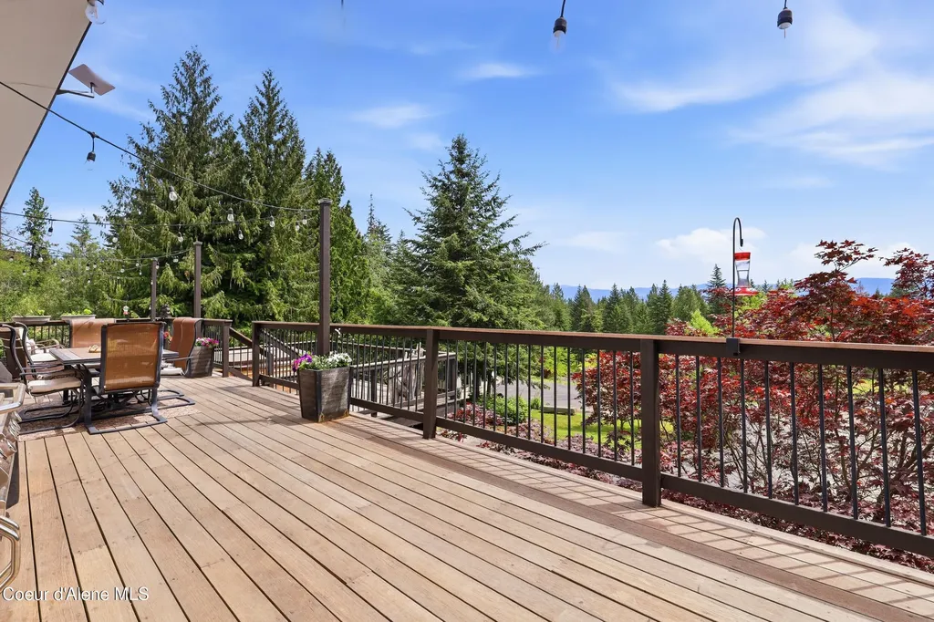 8973 W Barrett Drive Rathdrum ID 83858