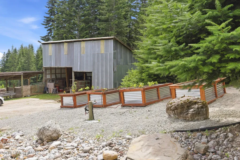 8973 W Barrett Drive Rathdrum ID 83858