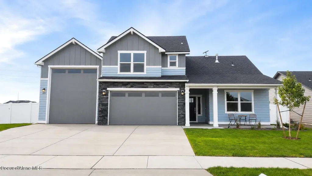 12194 W Rochester Avenue Post Falls ID 83854