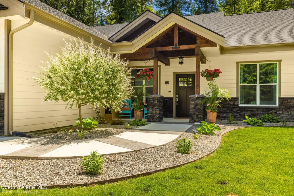 28 Camas Drive Priest River ID 83856