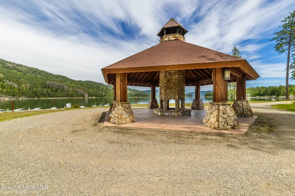 28 Camas Drive Priest River ID 83856