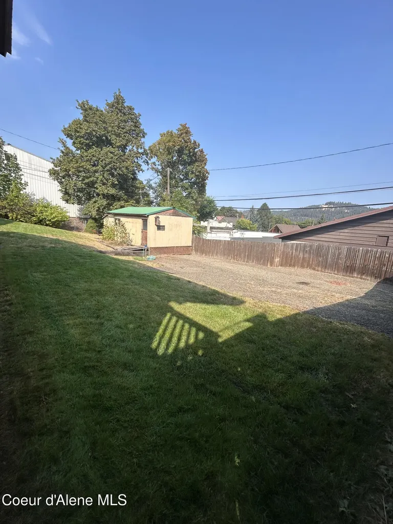115 S 5th Street St. Maries ID 83861