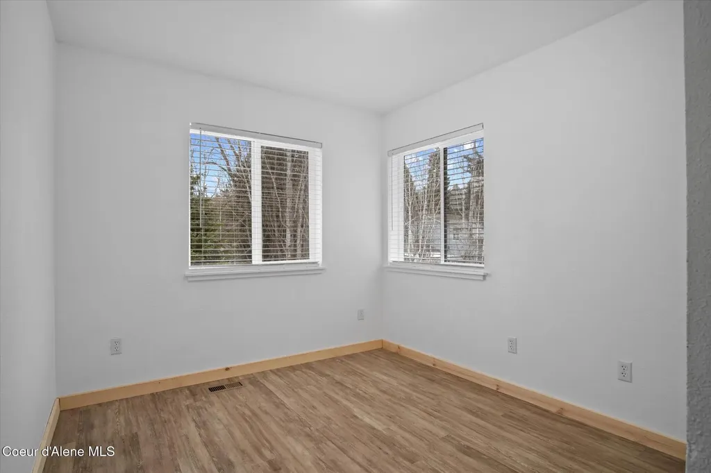 6933 W Tesemini Drive Spirit Lake ID 83869