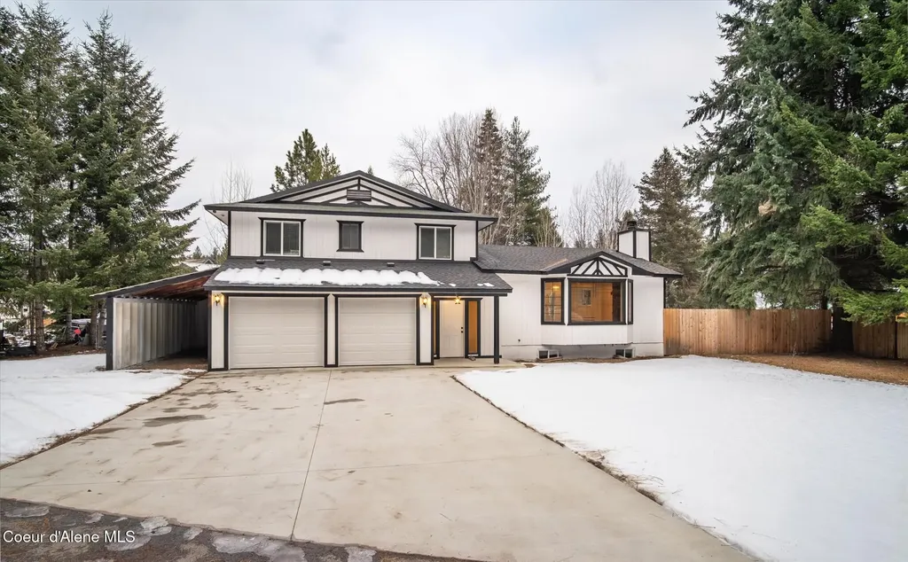 6933 W Tesemini Drive Spirit Lake ID 83869