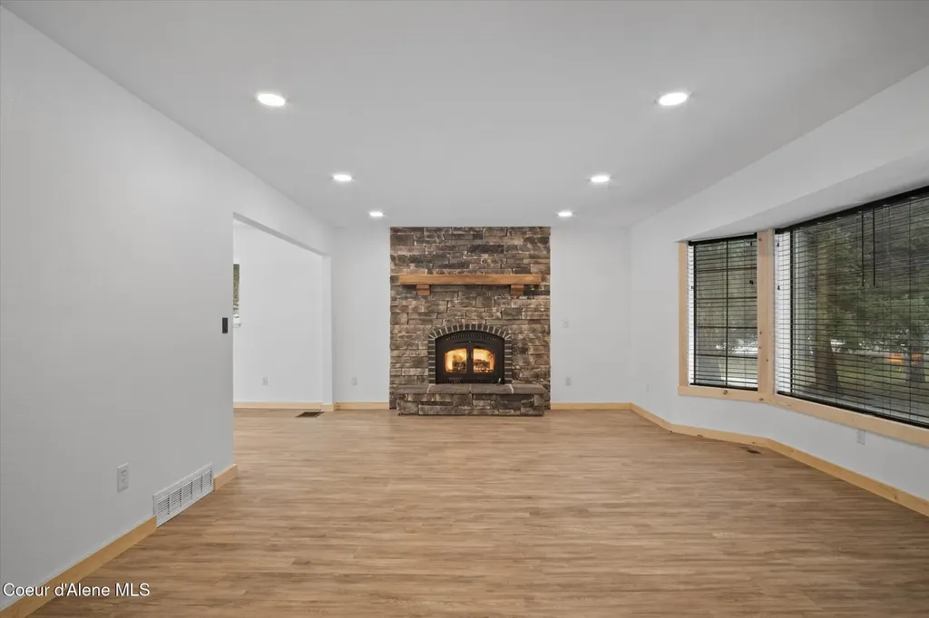 6933 W Tesemini Drive Spirit Lake ID 83869