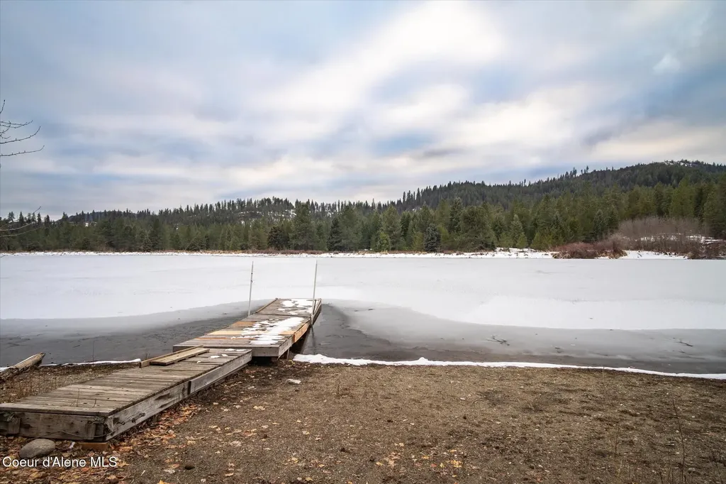 6933 W Tesemini Drive Spirit Lake ID 83869