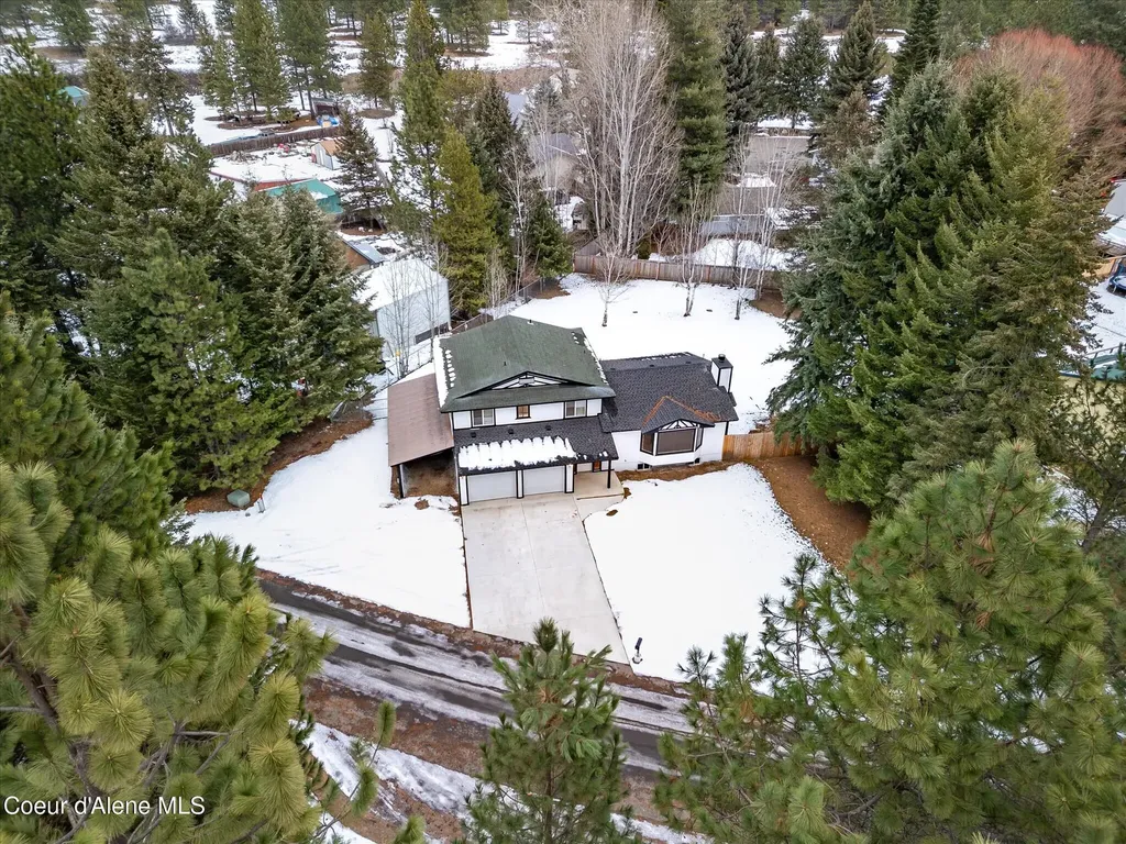 6933 W Tesemini Drive Spirit Lake ID 83869