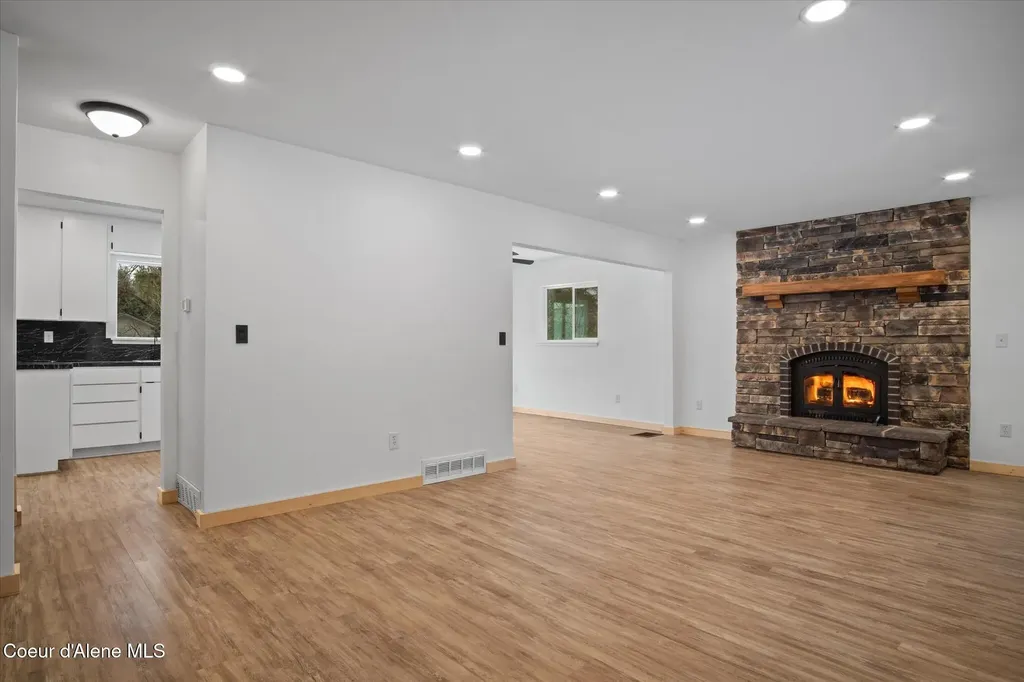 6933 W Tesemini Drive Spirit Lake ID 83869