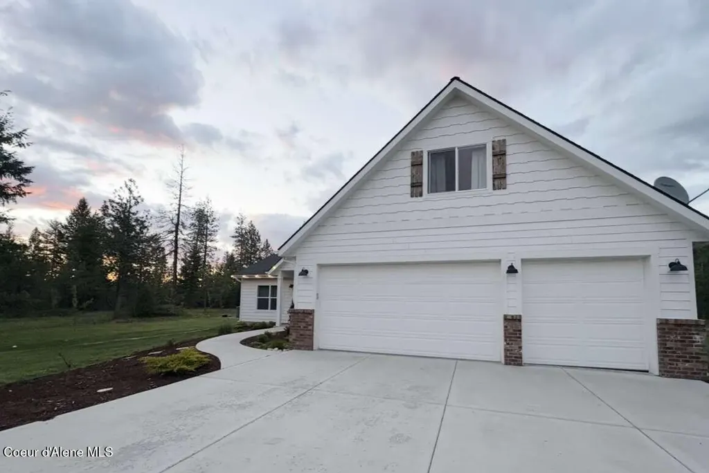 871 W Kenai Lane Athol ID 83801