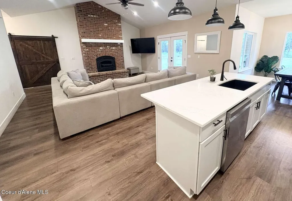 871 W Kenai Lane Athol ID 83801