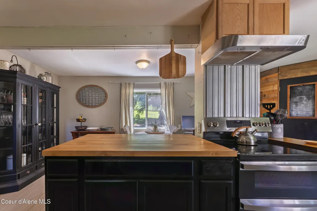 2015 Washington Avenue St. Maries ID 83861