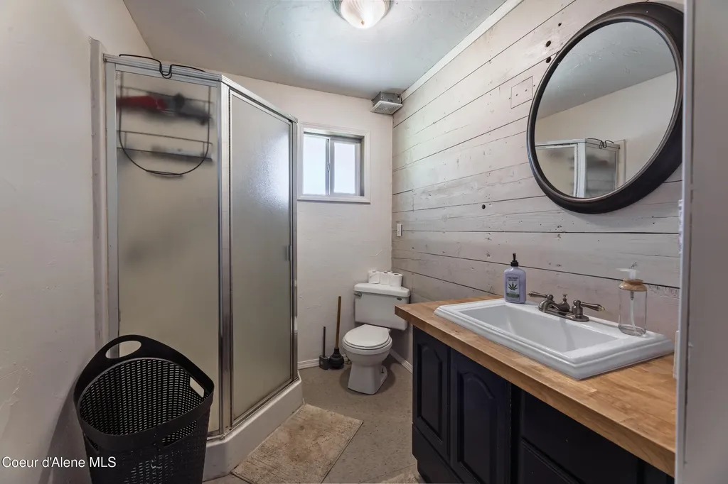 2015 Washington Avenue St. Maries ID 83861