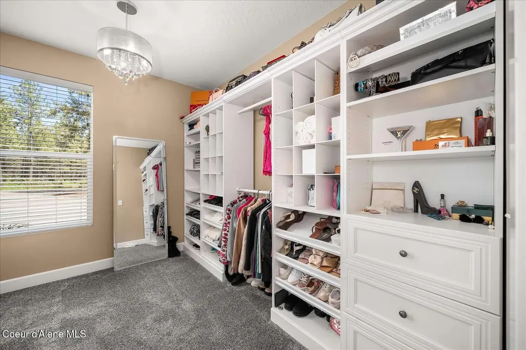 2500 E Marnett Road Athol ID 83801