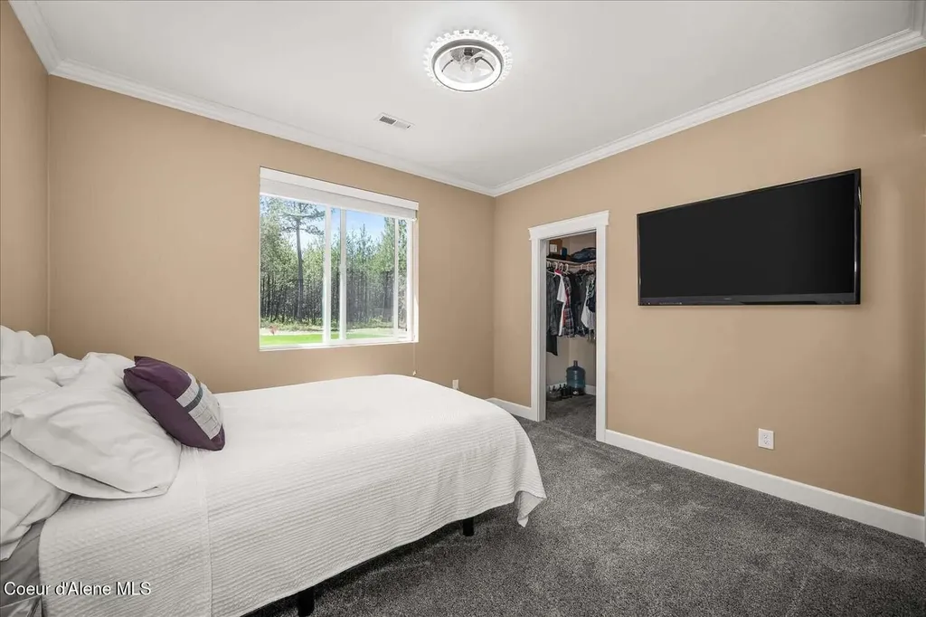 2500 E Marnett Road Athol ID 83801
